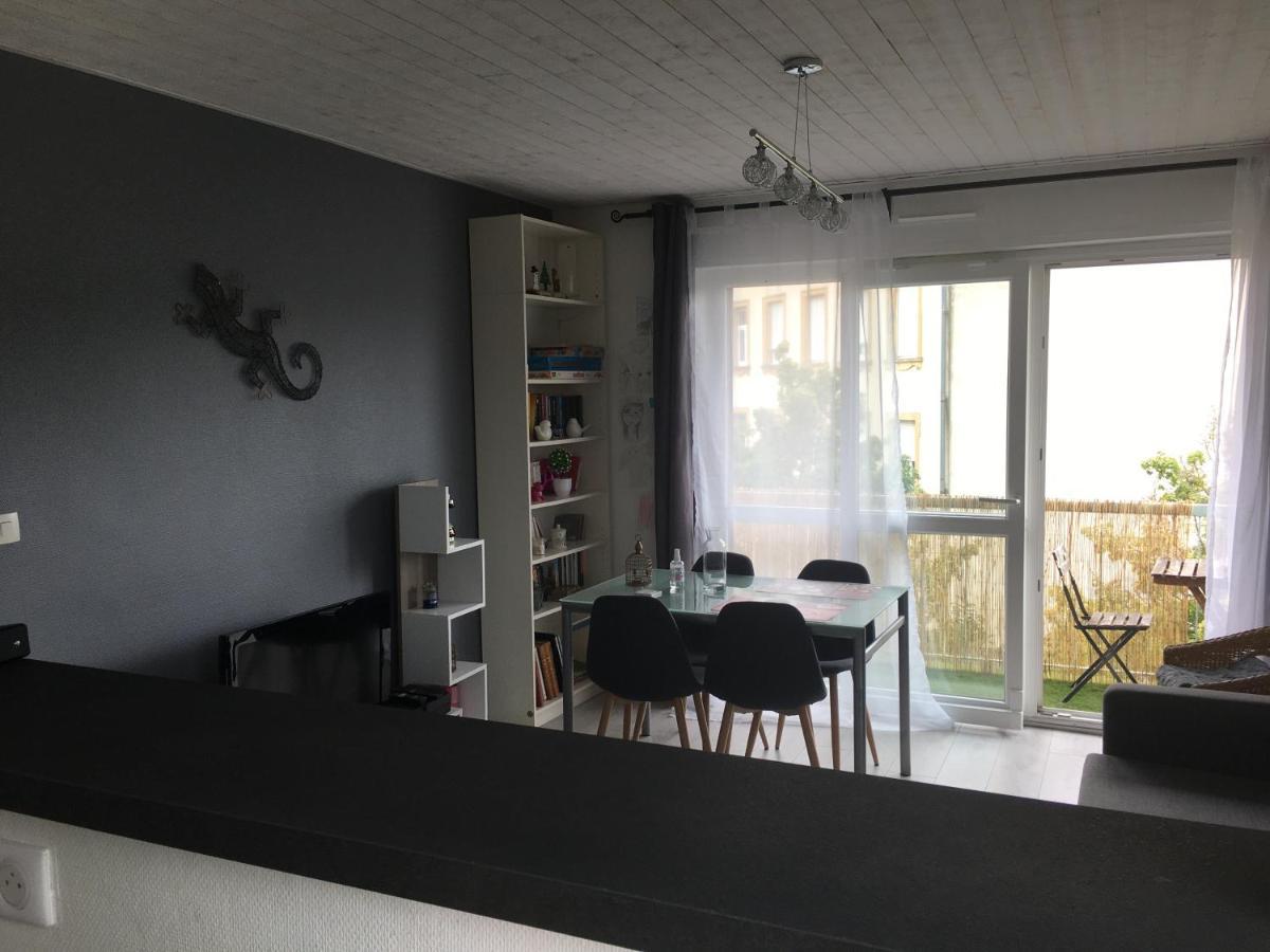 2 Pieces - Quartier Calme - Parking Gratuit Apartment Metz Ngoại thất bức ảnh